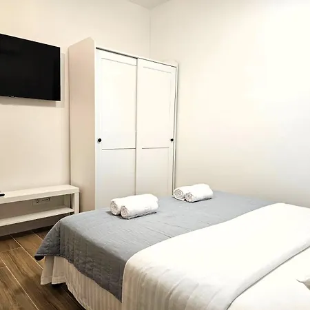 Apartments Miamare Primosten Room photo