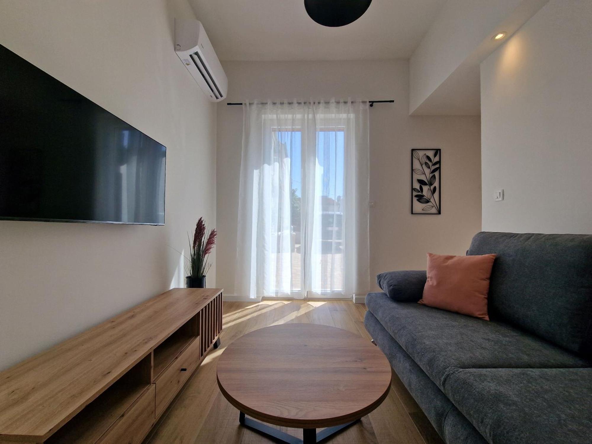 Apartment Miamare *