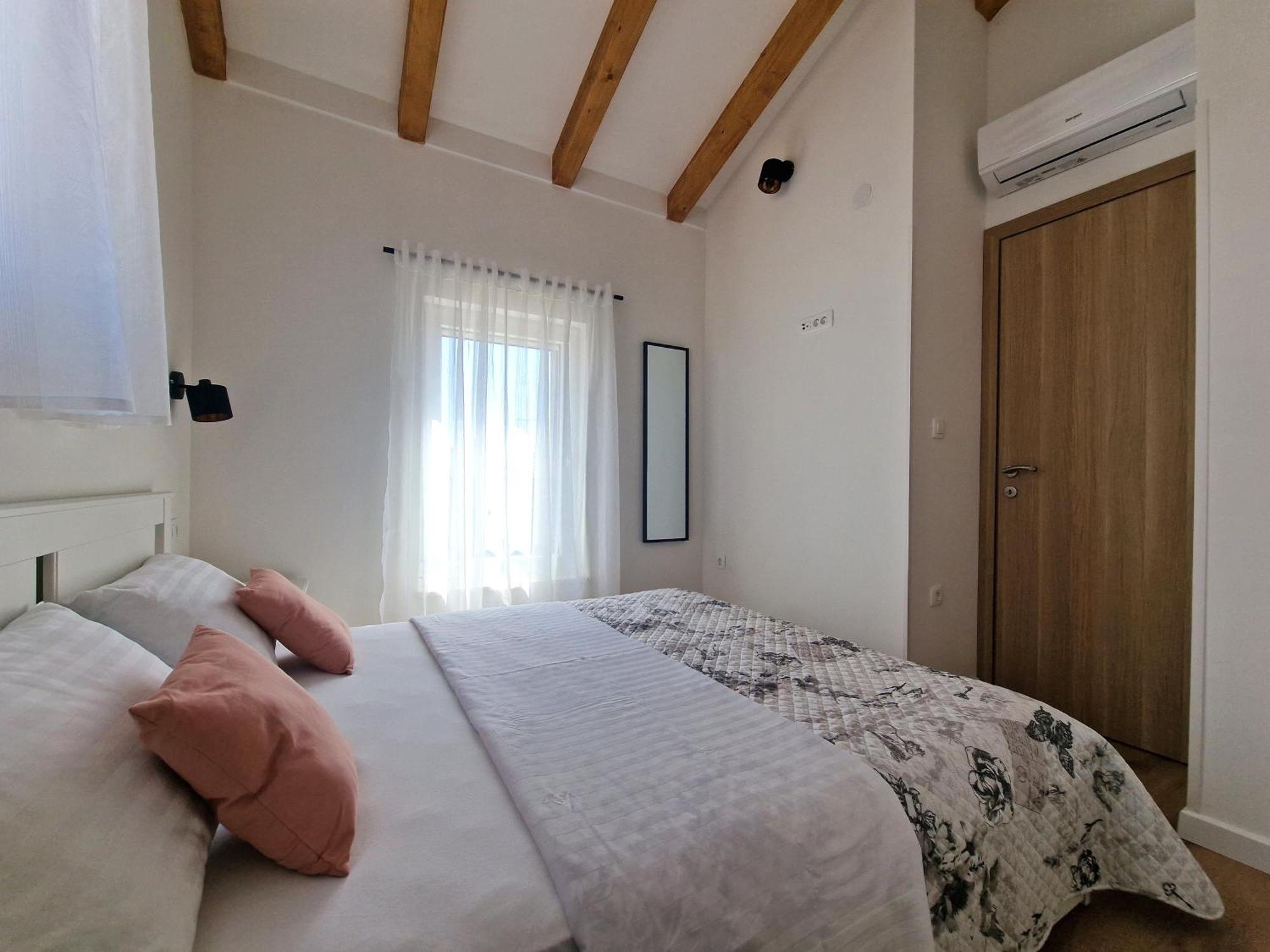 Apartment Miamare *