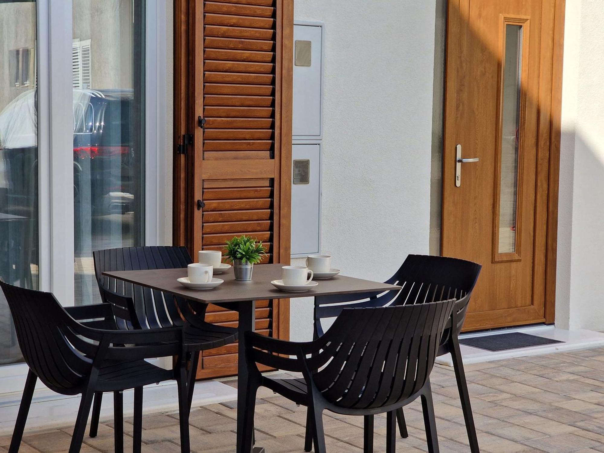 Apartment Miamare *